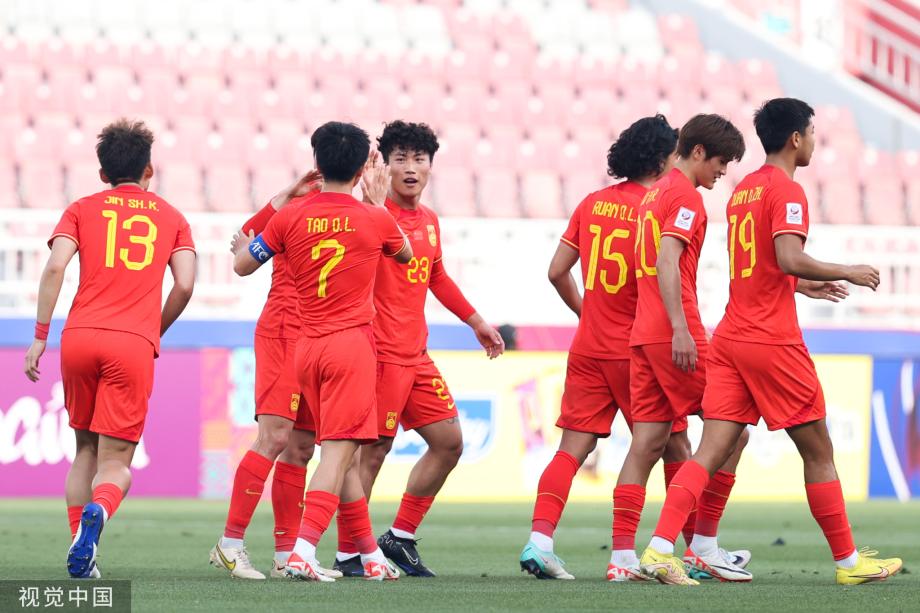 [图]U23亚洲杯-谢文能破门 中国队2-1阿联酋取首胜